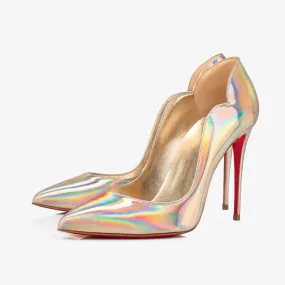 Almond-Shaped Pointed Toe Pump