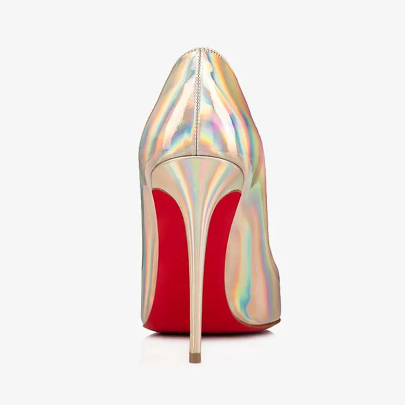 Almond-Shaped Pointed Toe Pump