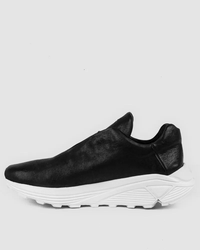 Caleb waxed bonded black and white