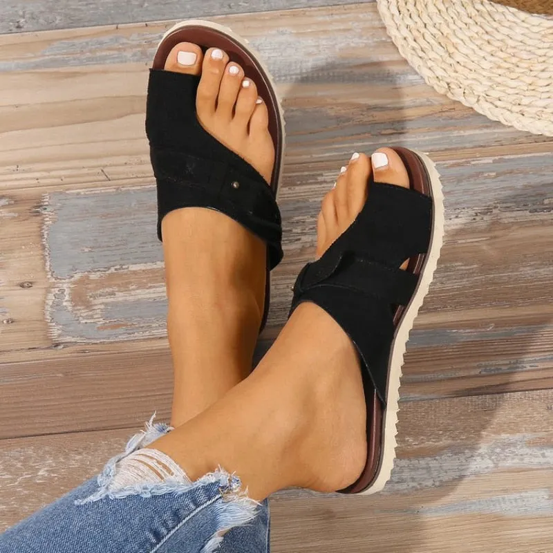 Comfortable and airy sandals