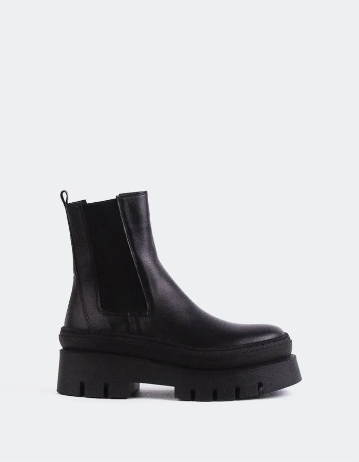 Delya Black Leather