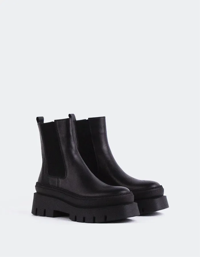 Delya Black Leather