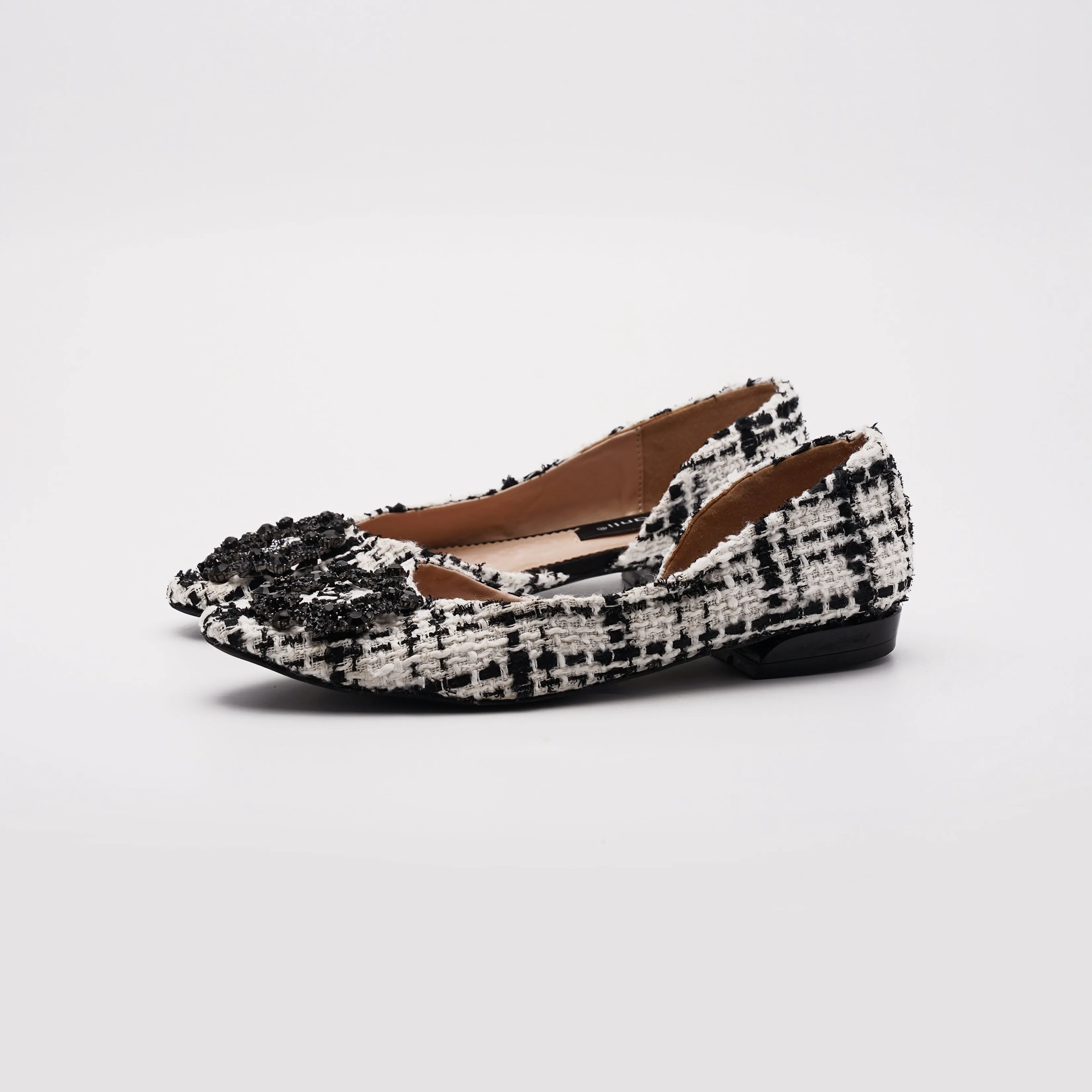 Luomanli Pointed Toe Pumps