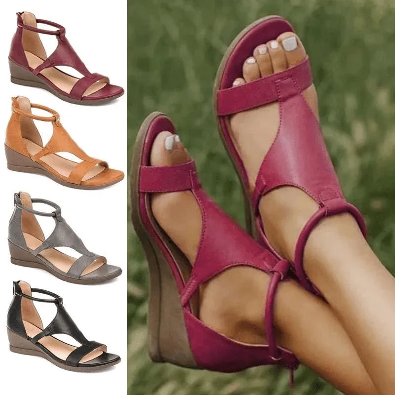 Trendy and airy sandals
