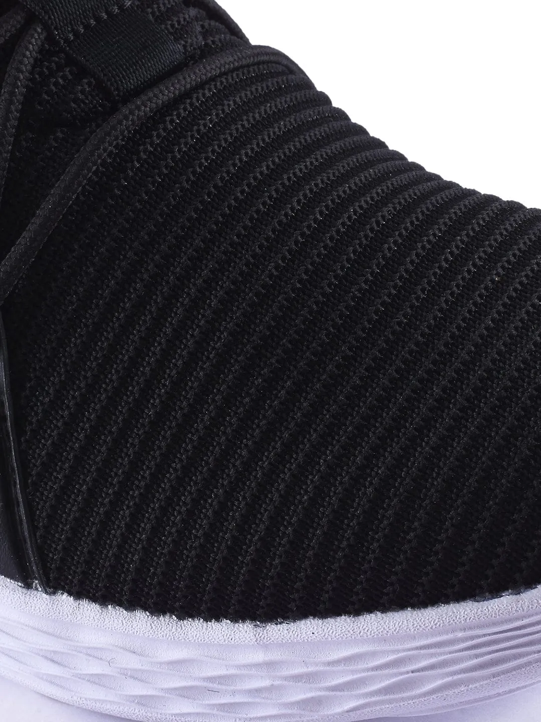 TURBINE Black Men's Running Shoes