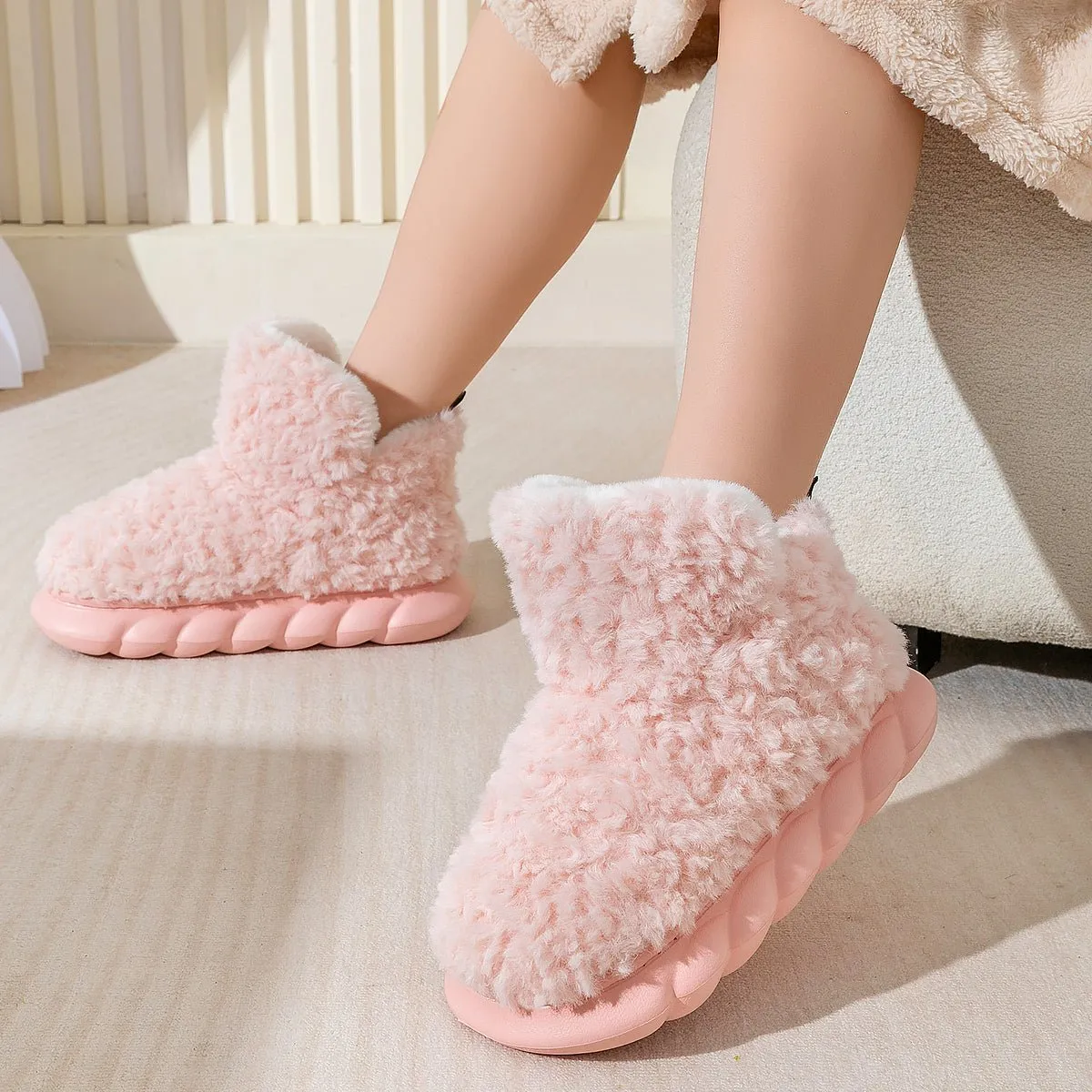 Womens Cute Fuzzy Slipper Boots